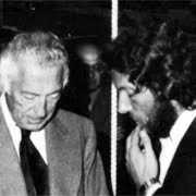 Gianni Agnelli al Salone: i cantieri devono ridursi alla metà. (1977)