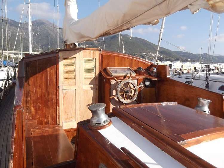Barca a vela storica Marie Galante in vendita ad Arenzano
