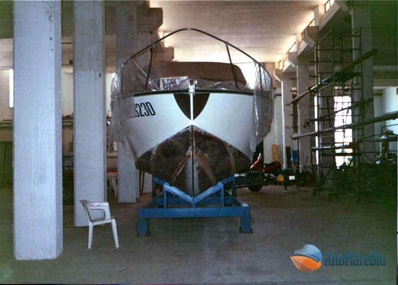 Restauro barca classica Italcraft modello Sarima: Blue Scar