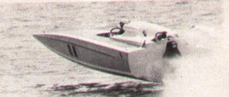 L20” un’imbarcazione progettata da Sonny Levi e costruita da Giacomo Colombo del Riva Boat Service di Menaggio
